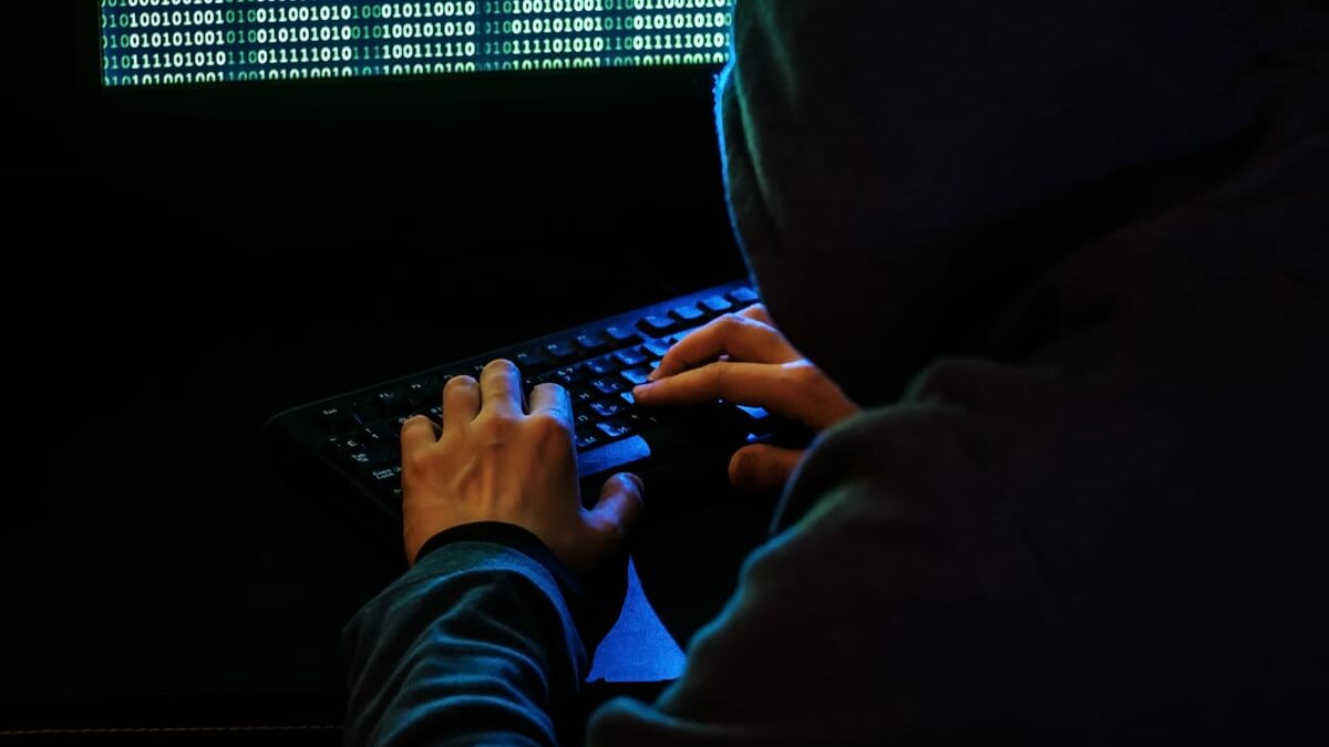 À l'ère du numérique, les cyberattaques restent une menace permanente avec une tendance à la hausse en période des fêtes.